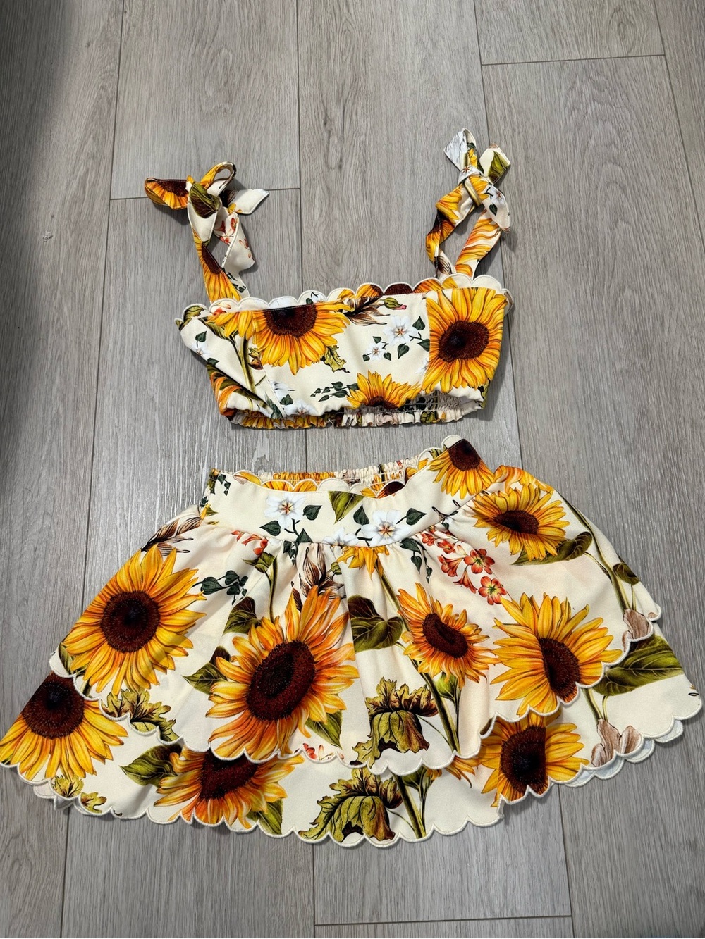 Sunflower Two-Piece Women Skirt Set - Yellow Floral